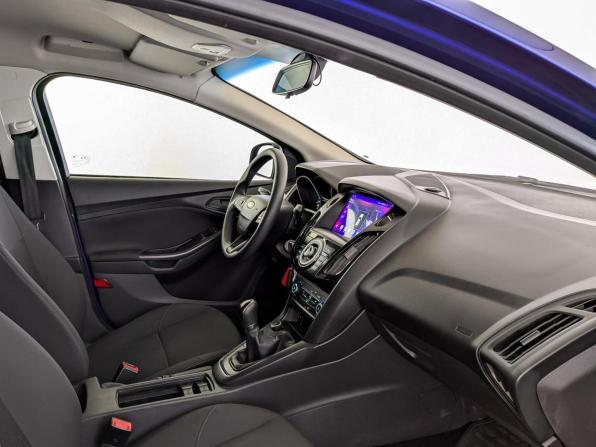 Ford Focus III Рестайлинг с пробегом 2019 года, цена 1 080 000 рублей, 211200 км, хэтчбек, Автокод Объявления