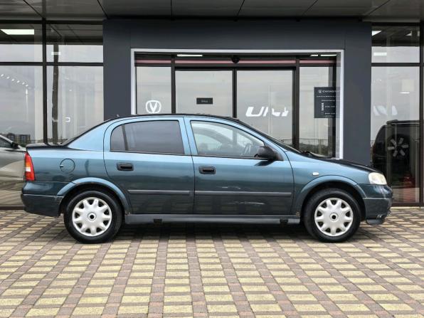 Opel Astra G с пробегом 2004 года, цена 250 000 рублей, 196189 км, седан, Автокод Объявления