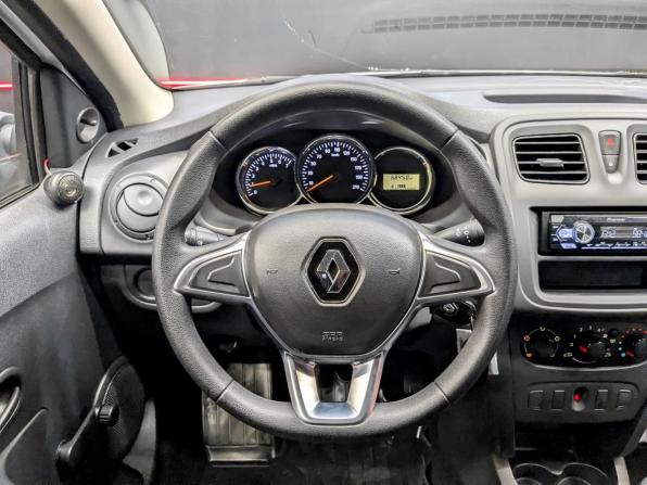 Renault Logan II Рестайлинг с пробегом 2020 года, цена 970 000 рублей, 68382 км, седан, Автокод Объявления