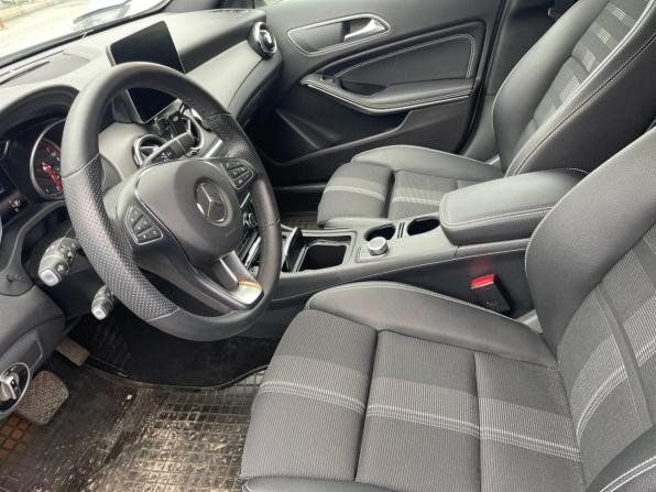Mercedes-Benz GLA I (X156) Рестайлинг с пробегом 2019 года, цена 2 999 000 рублей, 14554 км, внедорожник, Автокод Объявления
