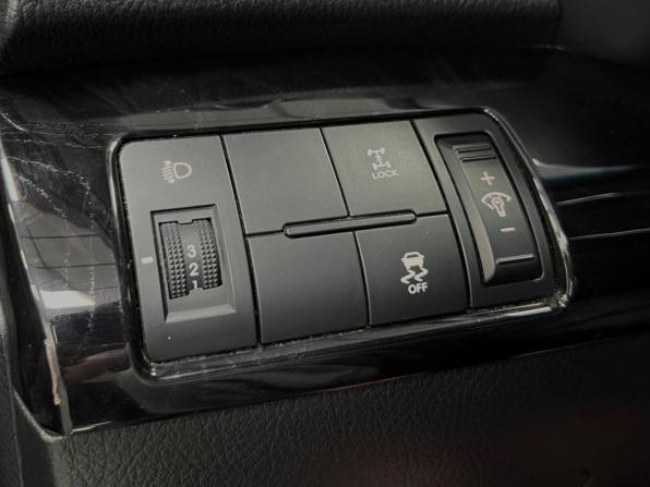 Kia Sorento II Рестайлинг с пробегом 2015 года, цена 1 699 000 рублей, 177000 км, внедорожник, Автокод Объявления