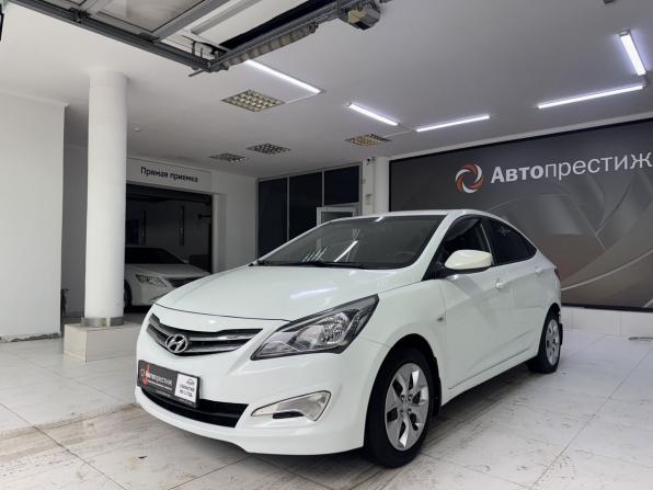 Hyundai Solaris I Рестайлинг с пробегом 2015 года, цена 1 085 000 рублей, 122146 км, седан, Автокод Объявления