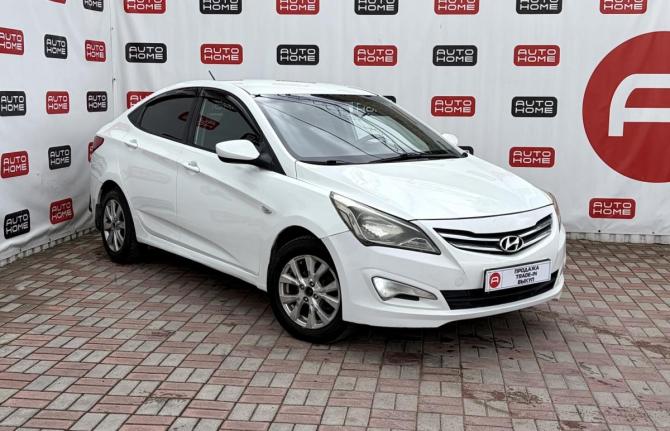 Hyundai Solaris I Рестайлинг с пробегом 2016 года, цена 525 000 рублей, 286792 км, седан, Автокод Объявления