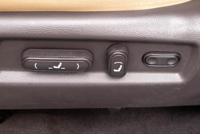 Hyundai Santa Fe II Рестайлинг с пробегом 2010 года, цена 1 349 000 рублей, 212000 км, внедорожник, Автокод Объявления