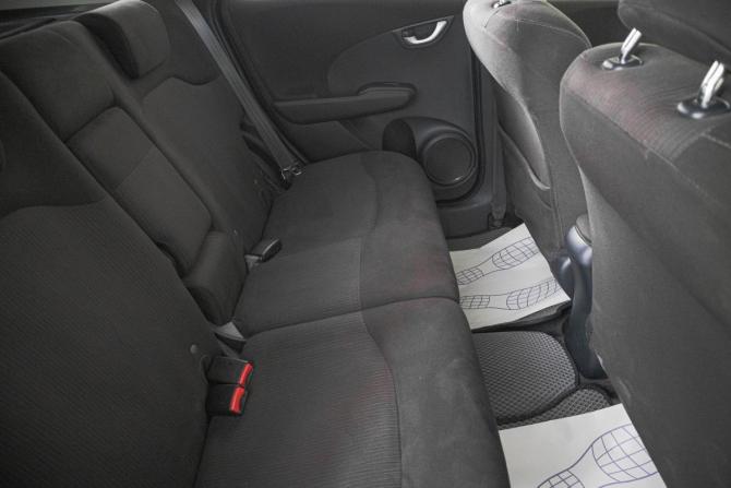 Honda Fit II с пробегом 2012 года, цена 1 039 000 рублей, 150000 км, хэтчбек, Автокод Объявления