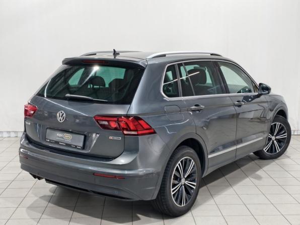 Volkswagen Tiguan II с пробегом 2019 года, цена 2 509 000 рублей, 190367 км, внедорожник, Автокод Объявления