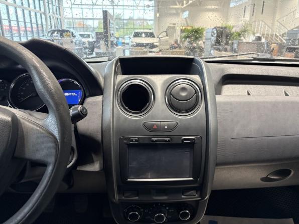Renault Duster I Рестайлинг с пробегом 2015 года, цена 1 150 000 рублей, 186471 км, внедорожник, Автокод Объявления