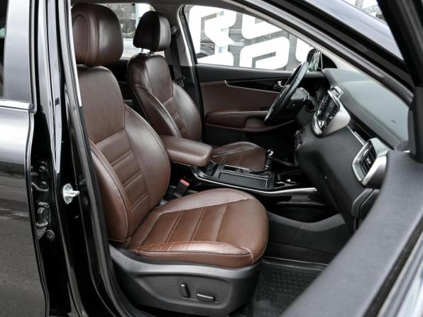 Kia Sorento III Prime с пробегом 2017 года, цена 2 200 000 рублей, 180104 км, внедорожник, Автокод Объявления