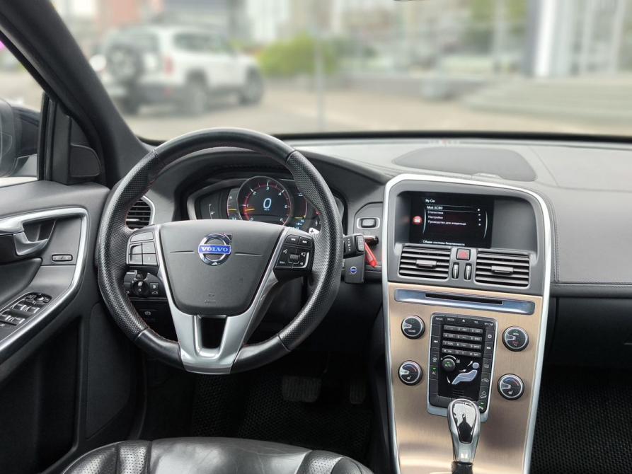 Volvo XC60 I Рестайлинг Санкт-Петербург  - изображение 15
