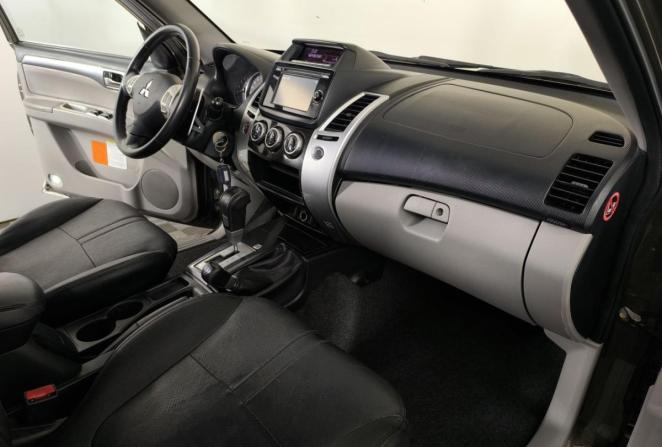 Mitsubishi Pajero Sport II Рестайлинг с пробегом 2015 года, цена 1 700 000 рублей, 212329 км, внедорожник, Автокод Объявления