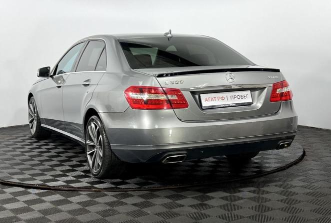 Mercedes-Benz E-Класс IV (W212 S212 C207) с пробегом 2012 года, цена 1 690 000 рублей, 285968 км, седан, Автокод Объявления