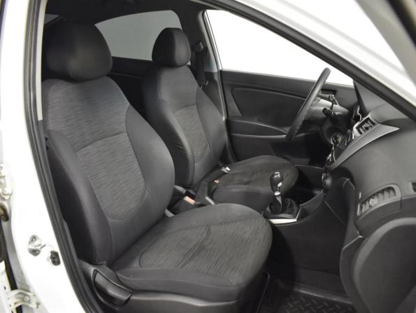 Hyundai Solaris I Рестайлинг с пробегом 2015 года, цена 849 900 рублей, 180236 км, седан, Автокод Объявления