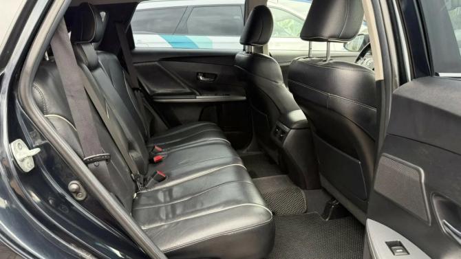 Toyota Venza I Рестайлинг с пробегом 2014 года, цена 2 000 000 рублей, 214267 км, внедорожник, Автокод Объявления