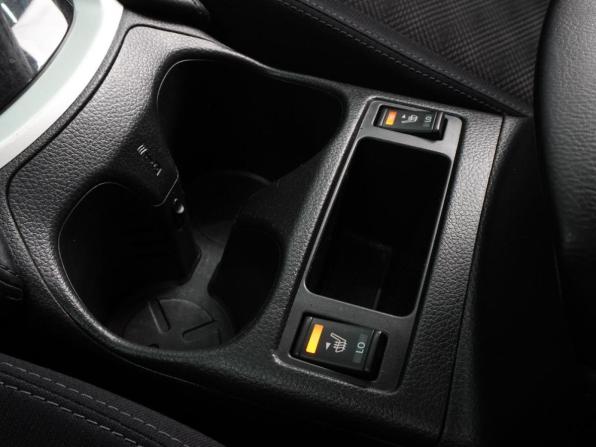 Nissan Qashqai II с пробегом 2016 года, цена 1 574 000 рублей, 140303 км, внедорожник, Автокод Объявления
