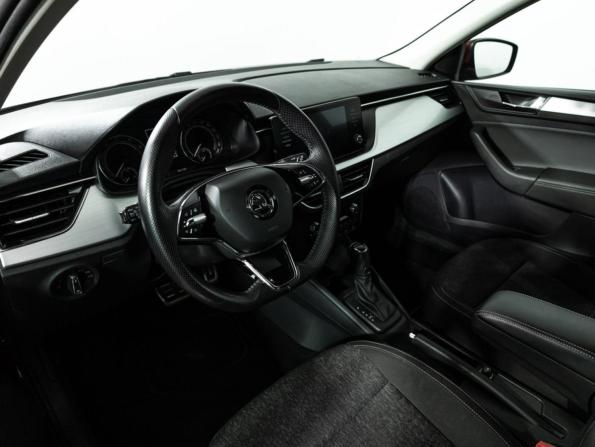 Skoda Rapid II с пробегом 2021 года, цена 1 915 000 рублей, 59000 км, лифтбек, Автокод Объявления
