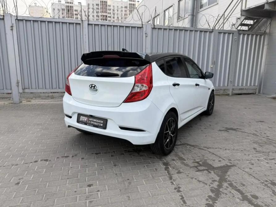 Hyundai Solaris I Рестайлинг Ростов-на-Дону  - изображение 4