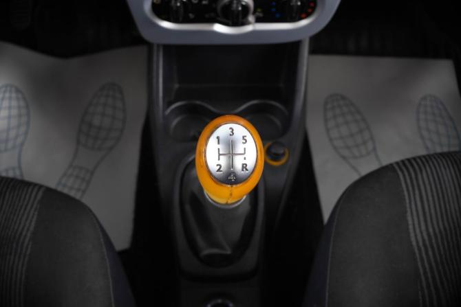 Renault Sandero I с пробегом 2011 года, цена 899 000 рублей, 310000 км, хэтчбек, Автокод Объявления