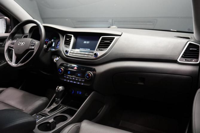 Hyundai Tucson III с пробегом 2017 года, цена 2 133 000 рублей, 135700 км, внедорожник, Автокод Объявления