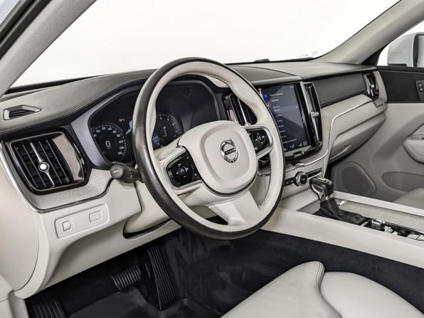 Volvo XC60 II с пробегом 2019 года, цена 3 520 000 рублей, 130000 км, внедорожник, Автокод Объявления