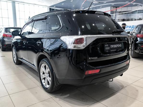 Mitsubishi Outlander III с пробегом 2013 года, цена 1 250 000 рублей, 238337 км, внедорожник, Автокод Объявления