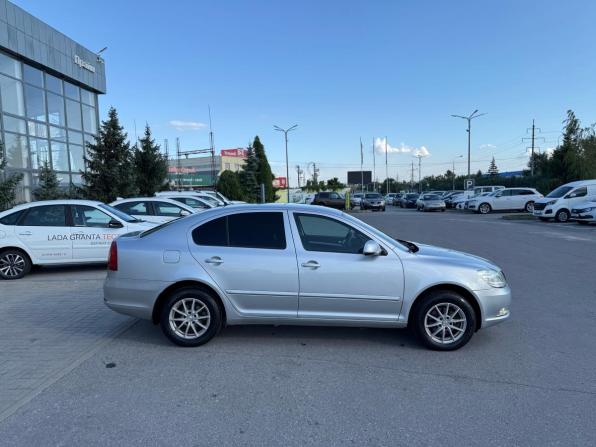 Skoda Octavia II (A5) Рестайлинг с пробегом 2012 года, цена 850 000 рублей, 140211 км, лифтбек, Автокод Объявления
