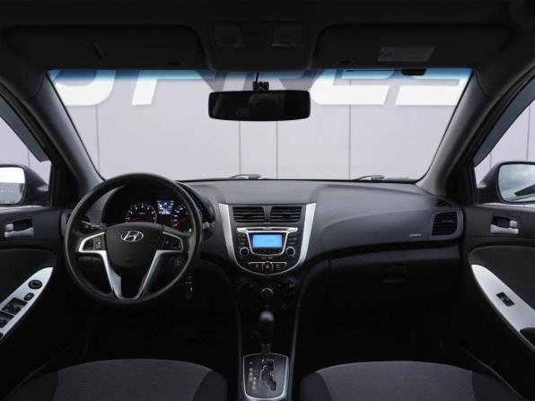 Hyundai Solaris I с пробегом 2013 года, цена 859 000 рублей, 122185 км, седан, Автокод Объявления