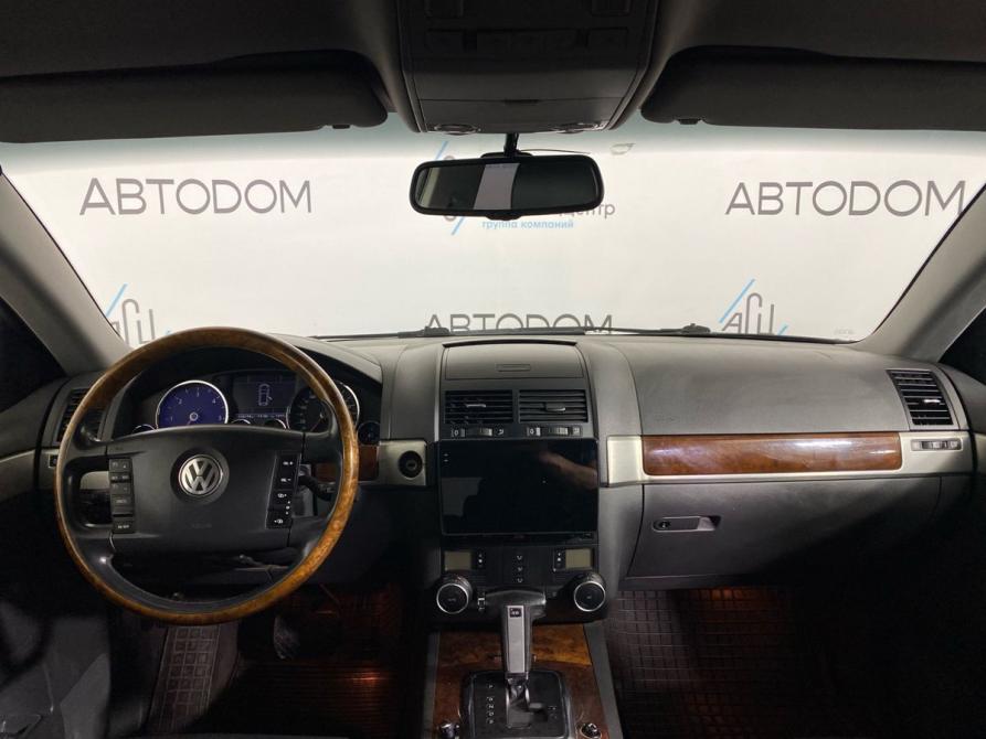 Volkswagen Touareg I Рестайлинг Москва  - изображение 7