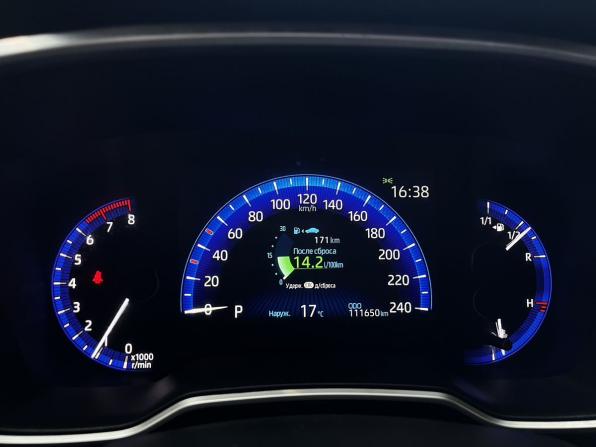 Toyota Corolla XII (E210) с пробегом 2019 года, цена 1 750 000 рублей, 111650 км, седан, Автокод Объявления