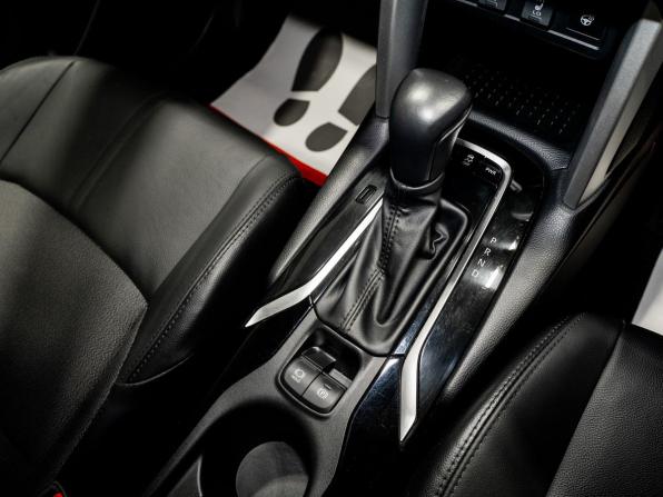 Toyota Corolla Cross I с пробегом 2023 года, цена 3 040 000 рублей, 32930 км, внедорожник, Автокод Объявления