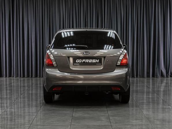 Kia Rio II Рестайлинг с пробегом 2010 года, цена 639 000 рублей, 173162 км, хэтчбек, Автокод Объявления