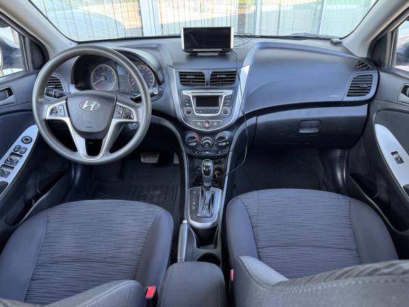 Hyundai Solaris I Рестайлинг с пробегом 2015 года, цена 1 200 000 рублей, 77000 км, седан, Автокод Объявления