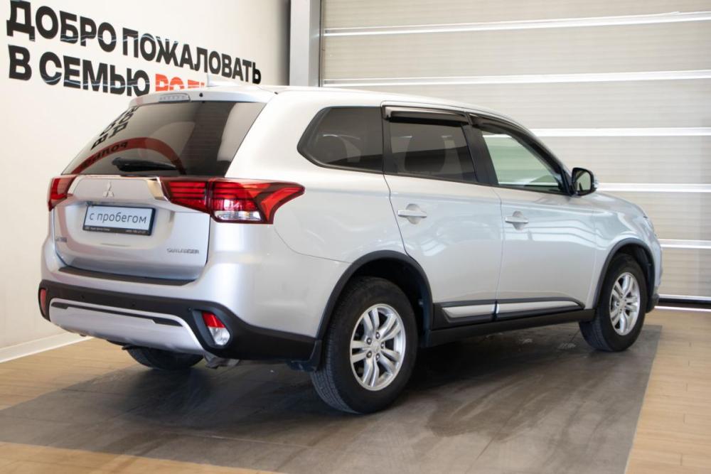 Mitsubishi Outlander III Рестайлинг 3 Москва  - изображение 4