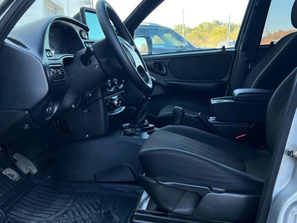 Chevrolet Niva I с пробегом 2008 года, цена 765 000 рублей, 214081 км, внедорожник, Автокод Объявления