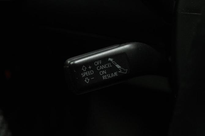 Volkswagen Passat B7 с пробегом 2014 года, цена 979 000 рублей, 256708 км, седан, Автокод Объявления