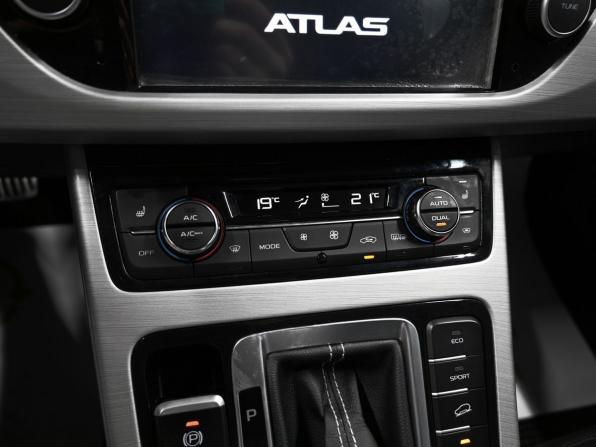 Geely Atlas I с пробегом 2019 года, цена 1 645 000 рублей, 109326 км, внедорожник, Автокод Объявления