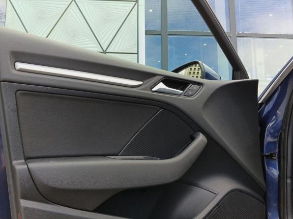 Audi A3 III (8V) с пробегом 2014 года, цена 1 399 000 рублей, 107000 км, хэтчбек, Автокод Объявления