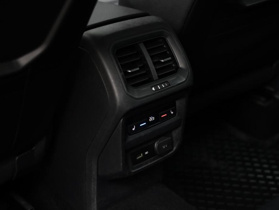 Volkswagen Tiguan II Санкт-Петербург  - изображение 22