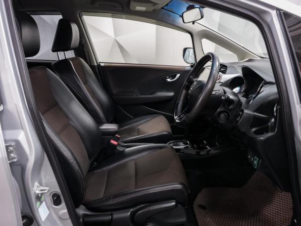 Honda Fit Shuttle I с пробегом 2012 года, цена 1 100 000 рублей, 150239 км, универсал, Автокод Объявления