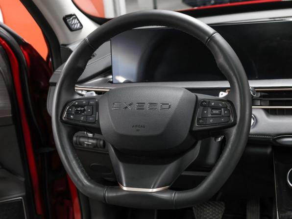 Exeed LX I Рестайлинг с пробегом 2023 года, цена 2 249 000 рублей, 27192 км, внедорожник, Автокод Объявления