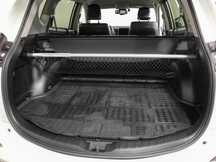 Toyota RAV4 IV (XA40) Рестайлинг Санкт-Петербург  - изображение 31