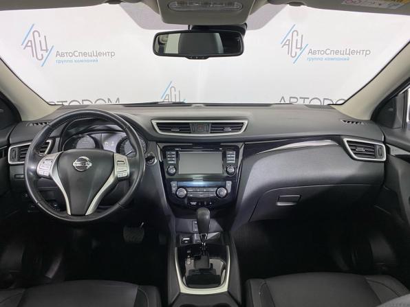 Nissan Qashqai II с пробегом 2017 года, цена 1 709 000 рублей, 136484 км, внедорожник, Автокод Объявления