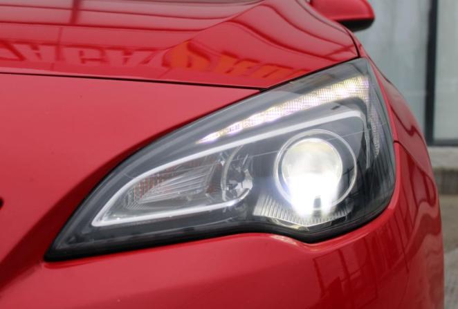 Opel Astra J Рестайлинг с пробегом 2011 года, цена 799 000 рублей, 210300 км, хэтчбек, Автокод Объявления