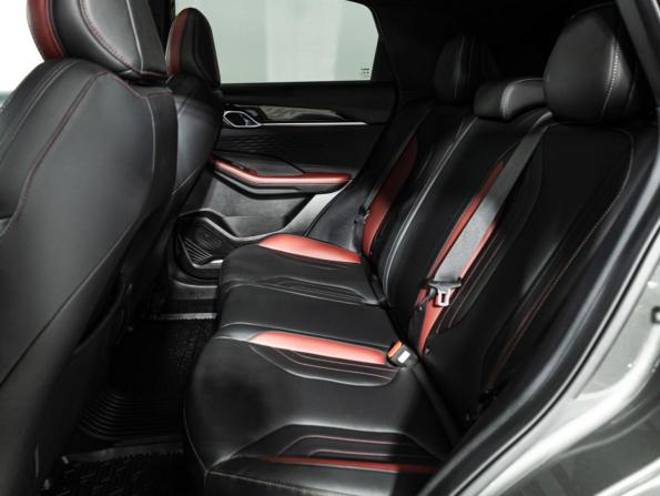 Geely Coolray I Рестайлинг с пробегом 2023 года, цена 2 260 000 рублей, 18000 км, внедорожник, Автокод Объявления