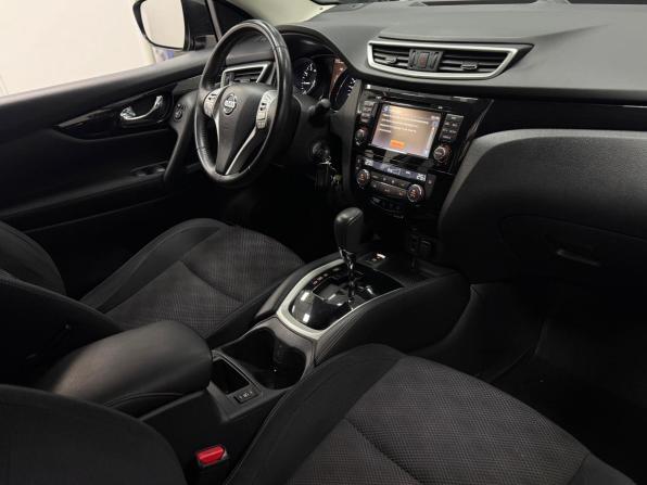 Nissan Qashqai II с пробегом 2018 года, цена 1 700 000 рублей, 119743 км, внедорожник, Автокод Объявления