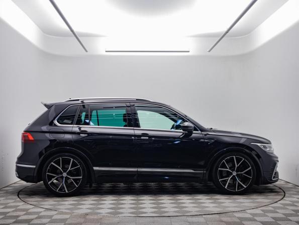 Volkswagen Tiguan II Рестайлинг с пробегом 2021 года, цена 2 947 000 рублей, 164798 км, внедорожник, Автокод Объявления