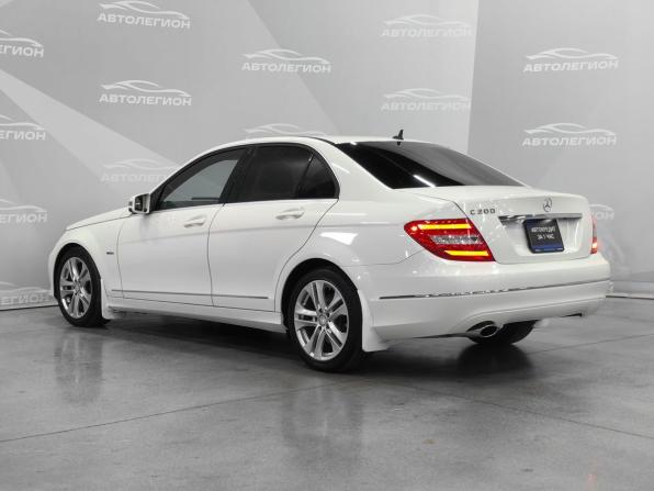 Mercedes-Benz C-Класс III (W204) Рестайлинг с пробегом 2011 года, цена 1 400 000 рублей, 113660 км, седан, Автокод Объявления