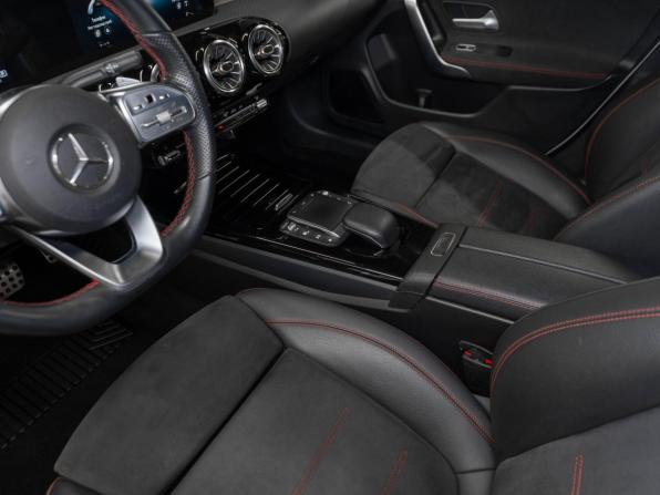 Mercedes-Benz CLA II (C118 X118) с пробегом 2020 года, цена 2 940 000 рублей, 95033 км, седан, Автокод Объявления