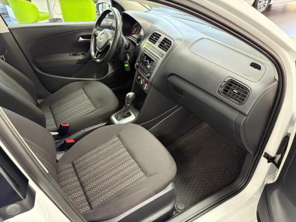 Volkswagen Polo V Рестайлинг с пробегом 2020 года, цена 1 418 000 рублей, 67706 км, седан, Автокод Объявления