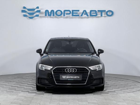 Audi A3 III (8V) Рестайлинг с пробегом 2018 года, цена 1 840 000 рублей, 148579 км, хэтчбек, Автокод Объявления
