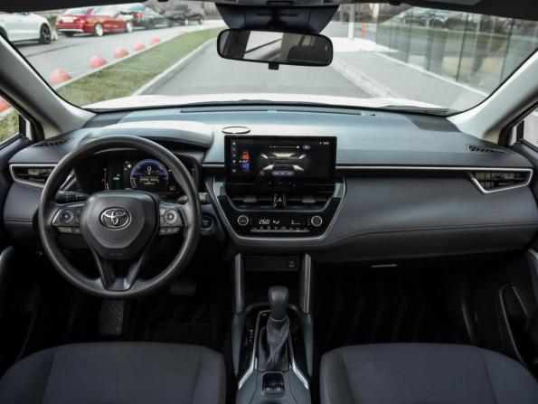 Toyota Corolla XII (E210) Рестайлинг с пробегом 2024 года, цена 3 283 335 рублей, 29830 км, универсал, Автокод Объявления